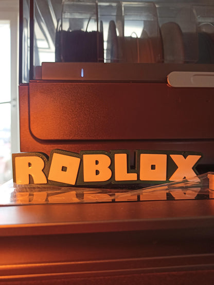 Roblox Logolu Masa Dekoru