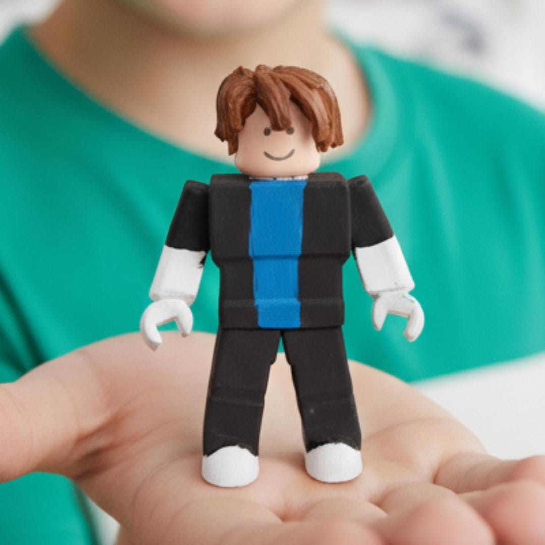 Kişiye Özel Roblox Figürleri (Roblox Gerçek Hayatta)