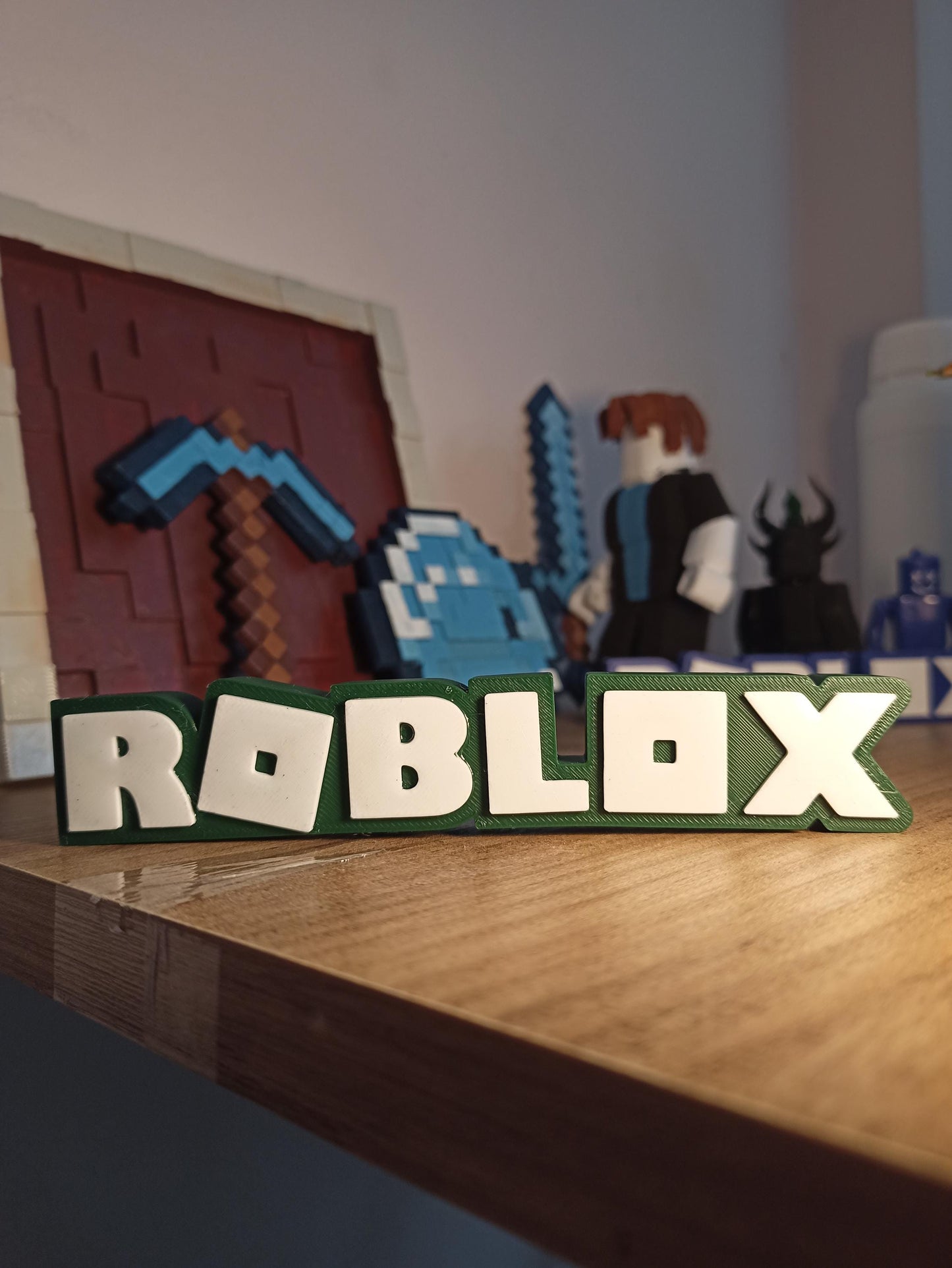 Roblox Logolu Masa Dekoru