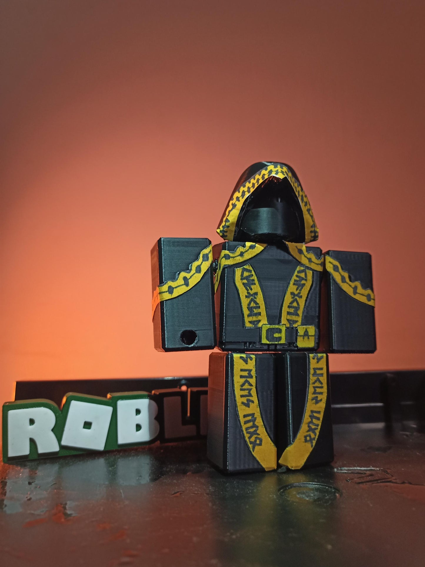 Taph Forsaken Roblox Figürü Haraketli Oyuncağı