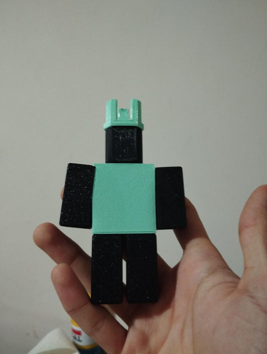 1X1X1X1 Forsaken Figürü