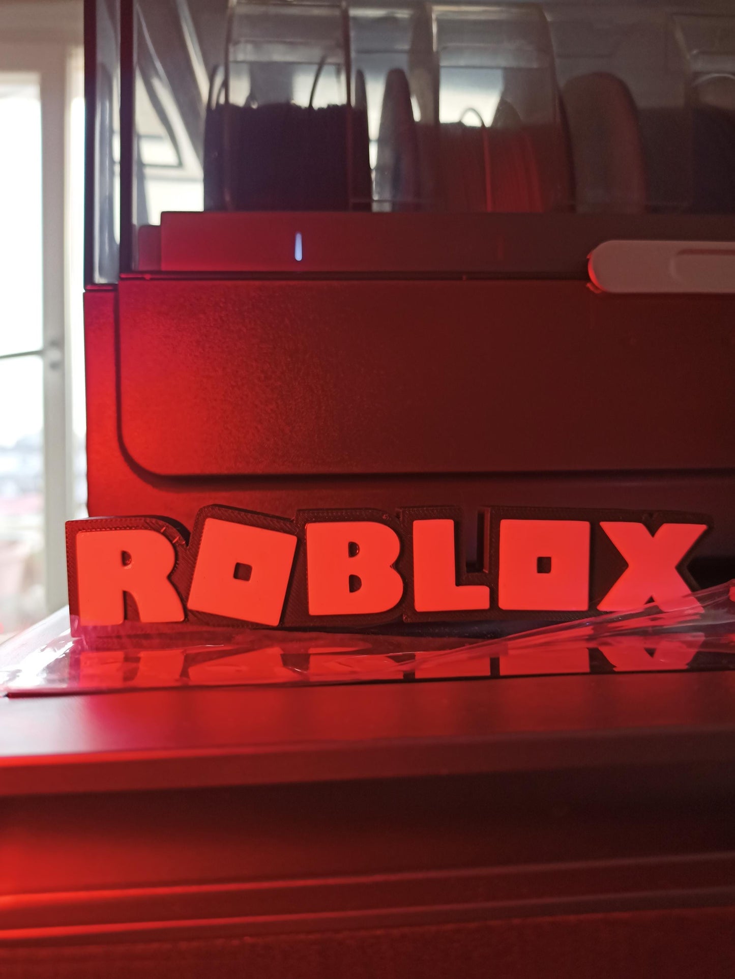 Roblox Logolu Masa Dekoru